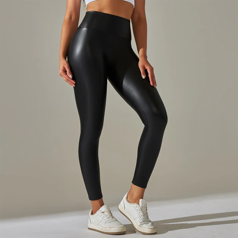 Leggings diseño en cuero